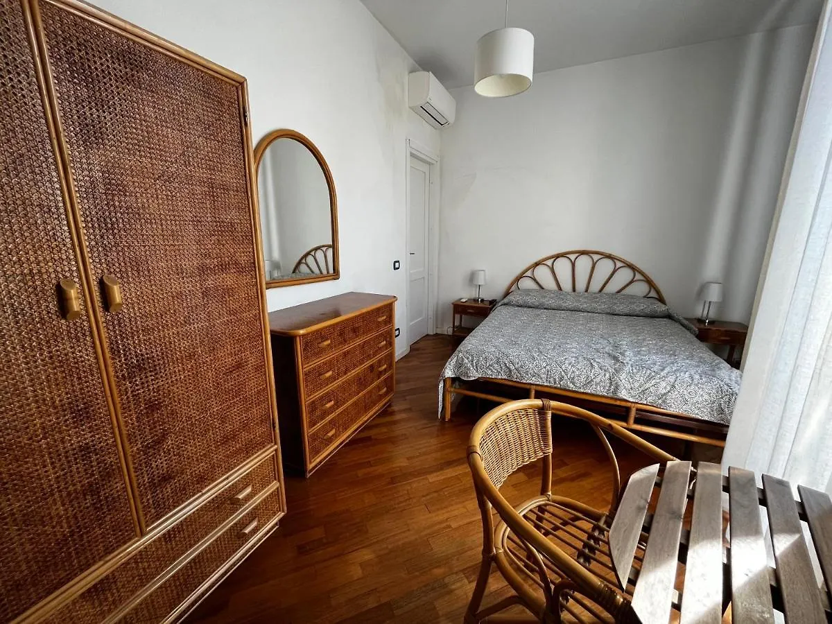 A Casa Del Conte Hotel Palermo Guest house